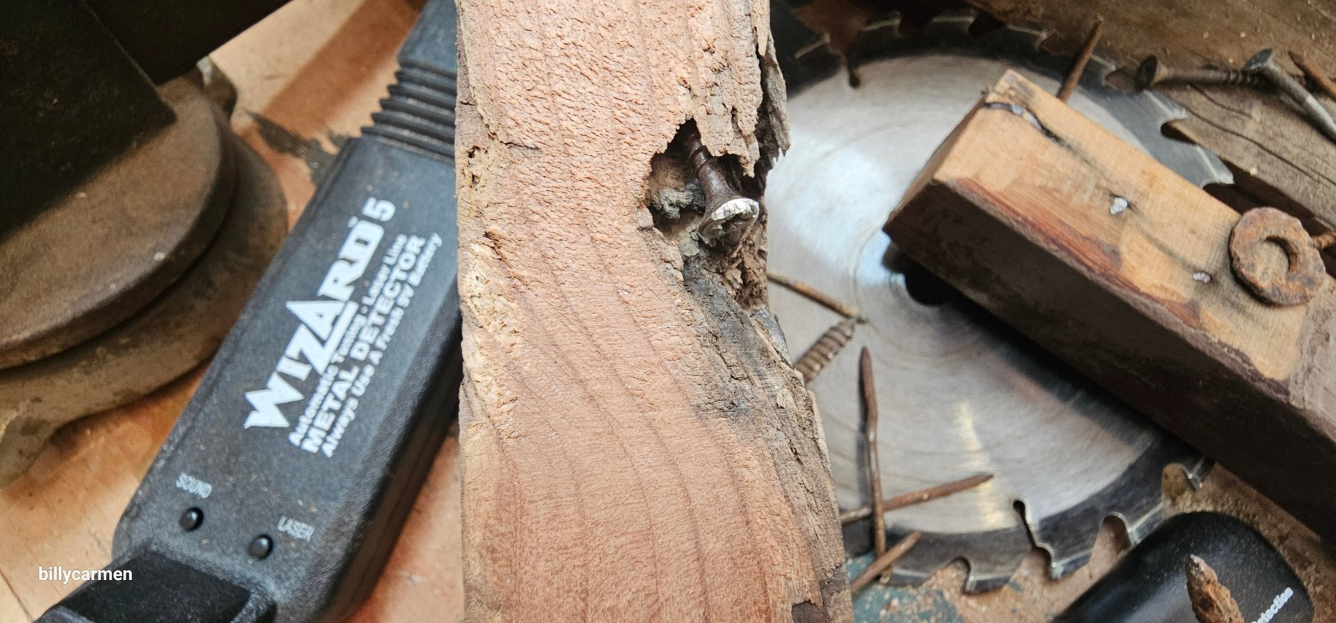 Lumber Wizard 5 Laser Guided Woodworking Metal Detector - WizardDetectors